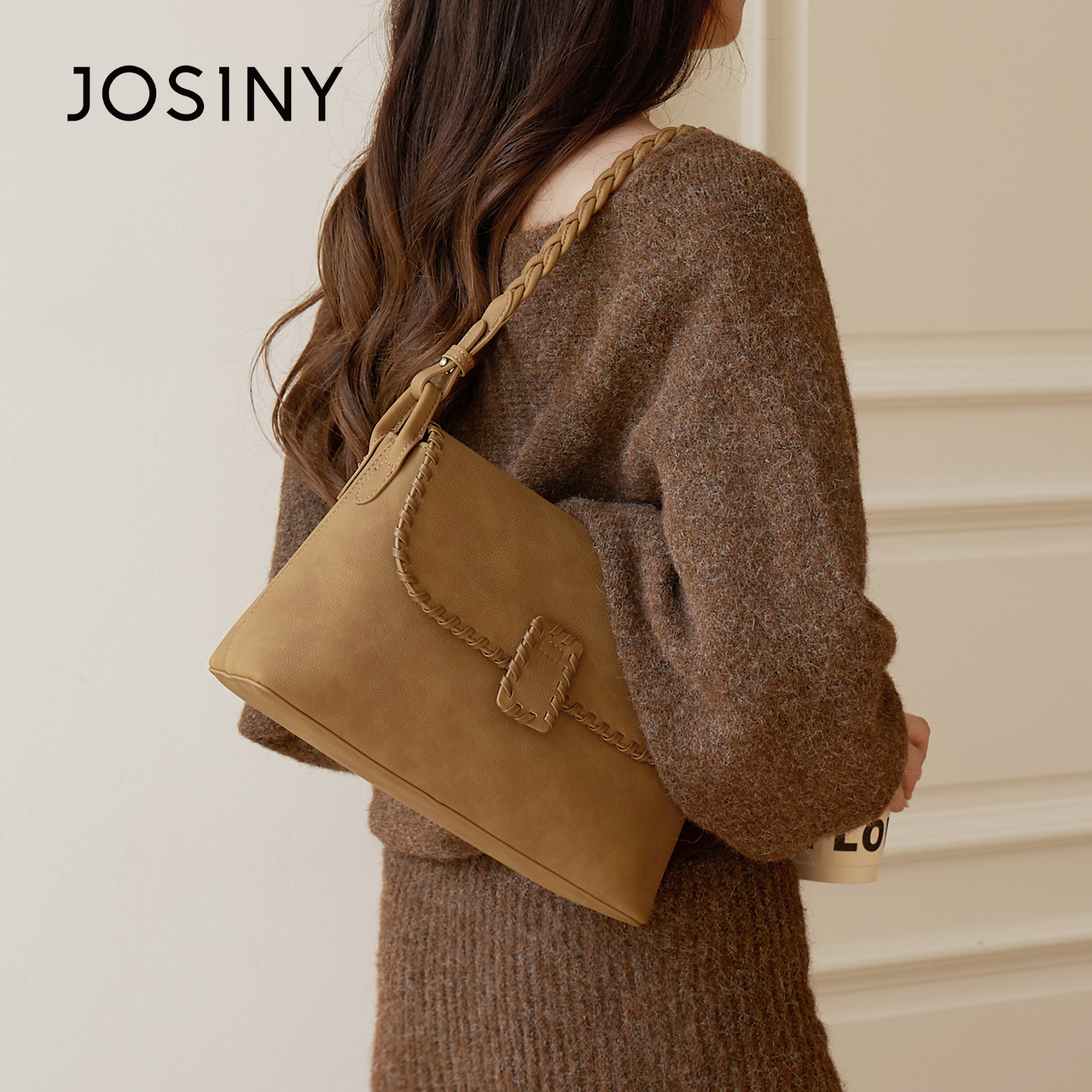 卓诗尼复古大容量单肩托特包