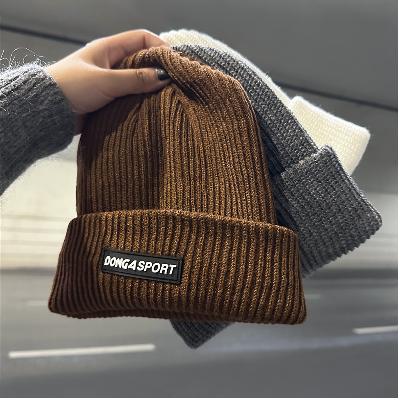 冬季时尚字母贴标毛线帽护耳冷帽