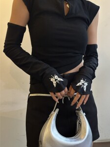 冰袖女韩版学生夏季防晒手套护臂护手背冰丝袖套开电动车2026新款