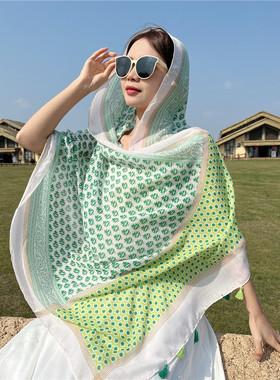 2025小清新绿色碎花丝巾女夏季防晒旅游大披肩沙滩巾薄款围巾纱巾