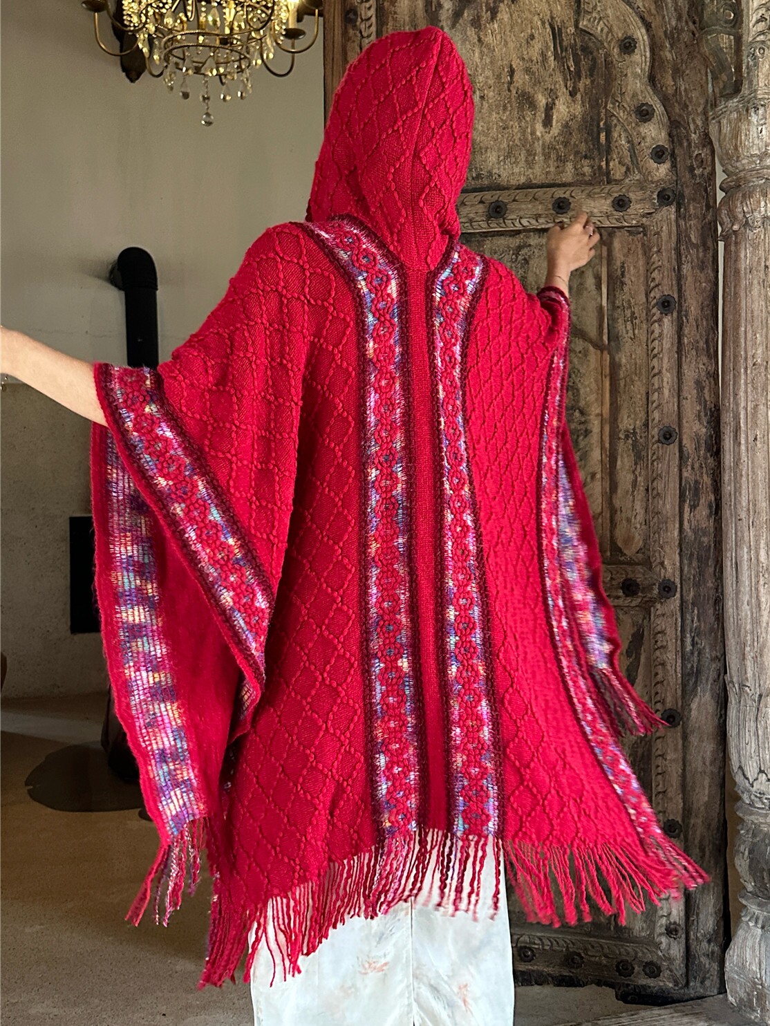 民族风大披肩外搭复古针织流苏云南旅游穿搭拍照披风斗篷连帽外套