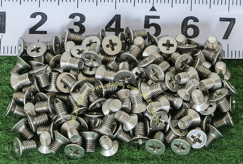 M3x3 不锈钢 沉头 十字头 螺丝 螺柱 公制 100只=8元