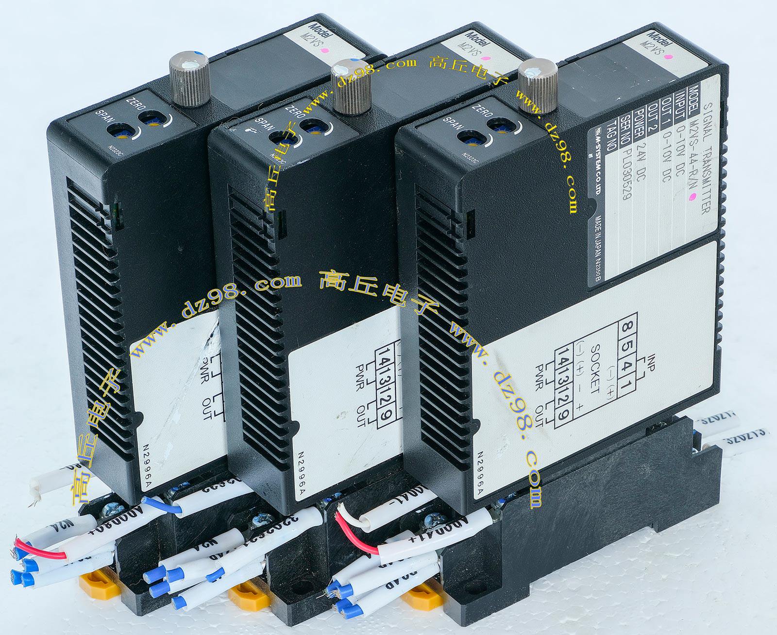 M-SYSTEM M2VS-44-R/N SIGNAL TRANSMITTER 信号隔离器 进口拆机