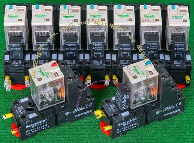Schneider RXM2AB2BD 24VDC 12A-250VAC RXZE2S108M 带底座继电器