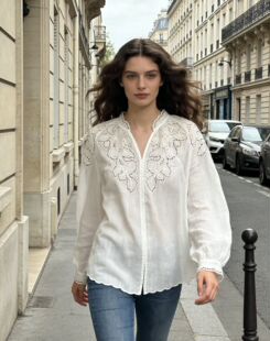 浪漫绽放气质镂空刺绣麻长袖衬衫激光刺绣上衣亚麻的慵懒激光刺绣