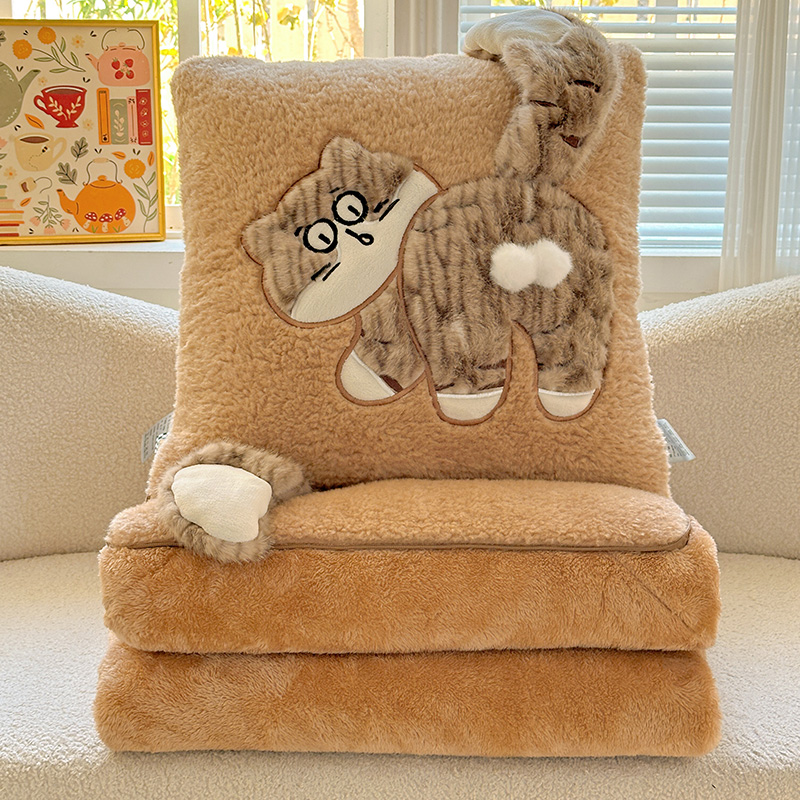蛋蛋猫加厚长毛绒抱枕被子毯靠垫沙发汽车午睡枕头多功能被二合一