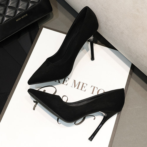 2025年新款百搭尖头高跟鞋职业