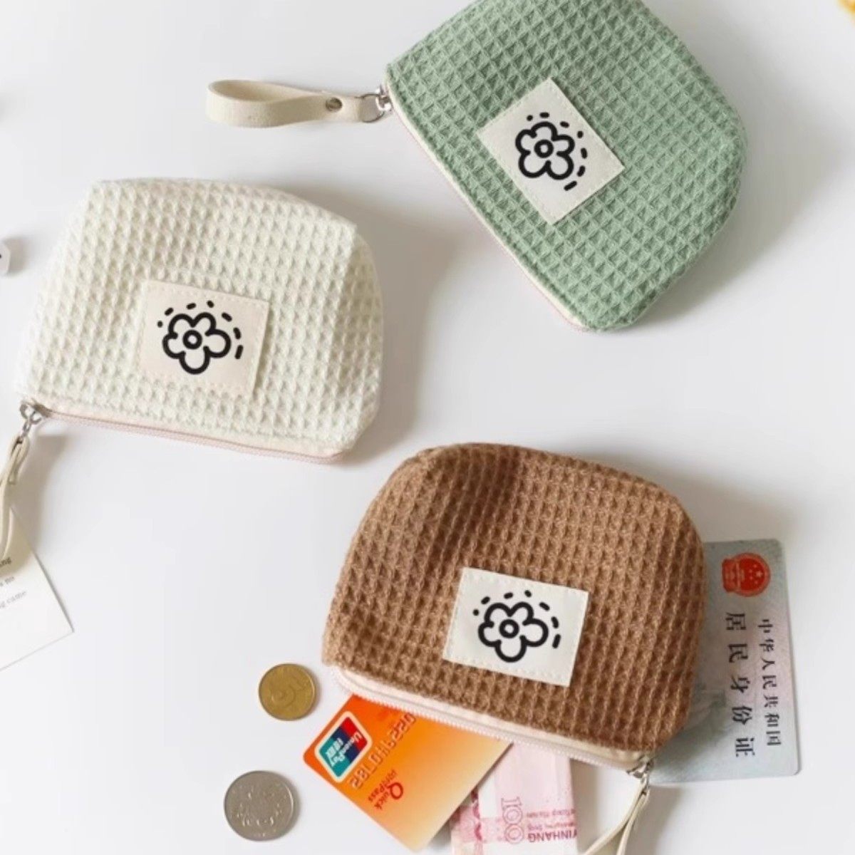 ins迷你化妆包可爱华夫格化妆包蓝牙耳机收纳袋便携小巧零钱包,节庆用品/礼品,创意零钱包,淘宝优惠券,粉丝福利购,淘宝优惠卷