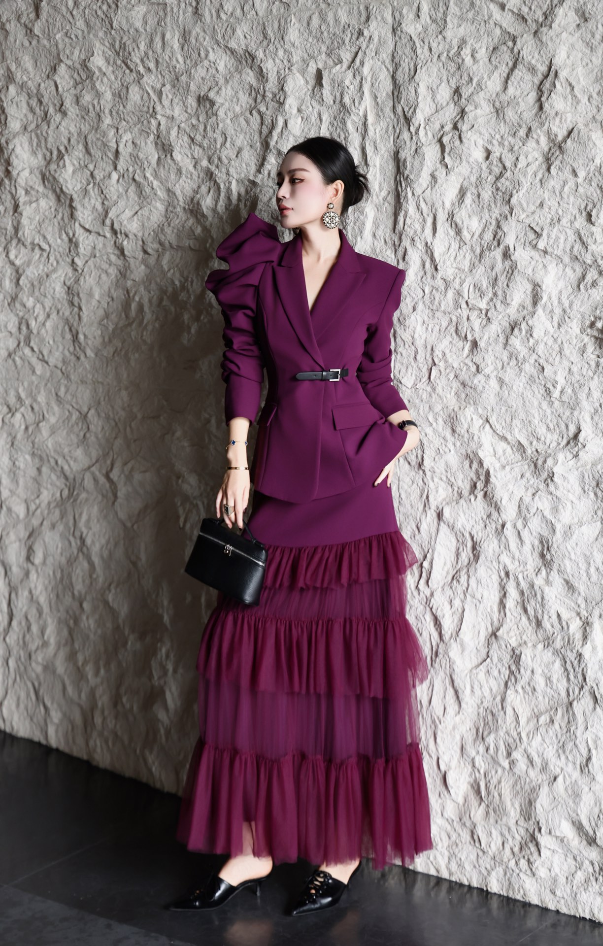 25年新新款专柜大牌风高级感西装外套+半裙气质显瘦百搭款套装