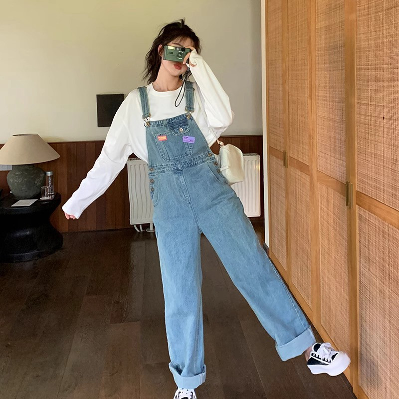 牛仔背带裤女2025春夏新款小个子休闲减龄高腰显瘦浅色直筒连体裤