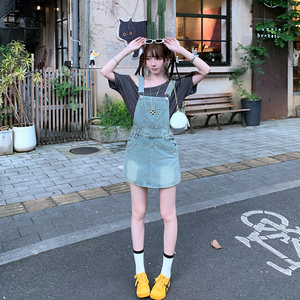 牛仔背带裙女夏季美式复古包臀连衣裙减龄小个子短裙牛仔背带裙裤