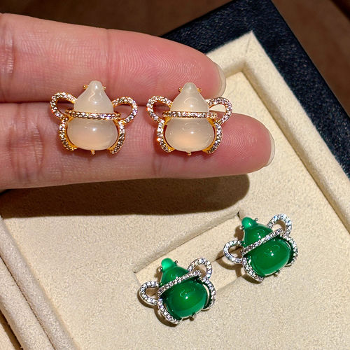 天然绿玉髓葫芦耳钉女