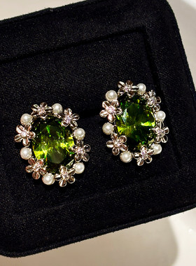 独特漂亮橄榄绿色宝石花朵珍珠耳环女高级感轻奢耳钉气质夸张耳饰