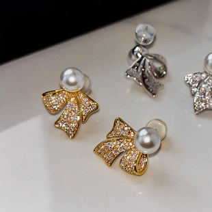 法式满钻蝴蝶结澳白色珍珠耳钉女轻奢小众高级感气质耳环新款耳饰