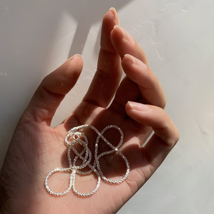 极细碎银子波光粼粼项链女轻奢高级2026新款爆款叠戴秋冬锁骨颈链