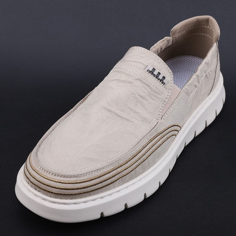 高端时尚帆布鞋男2026春夏韩版布面休闲板鞋轻软透气防臭懒人布鞋