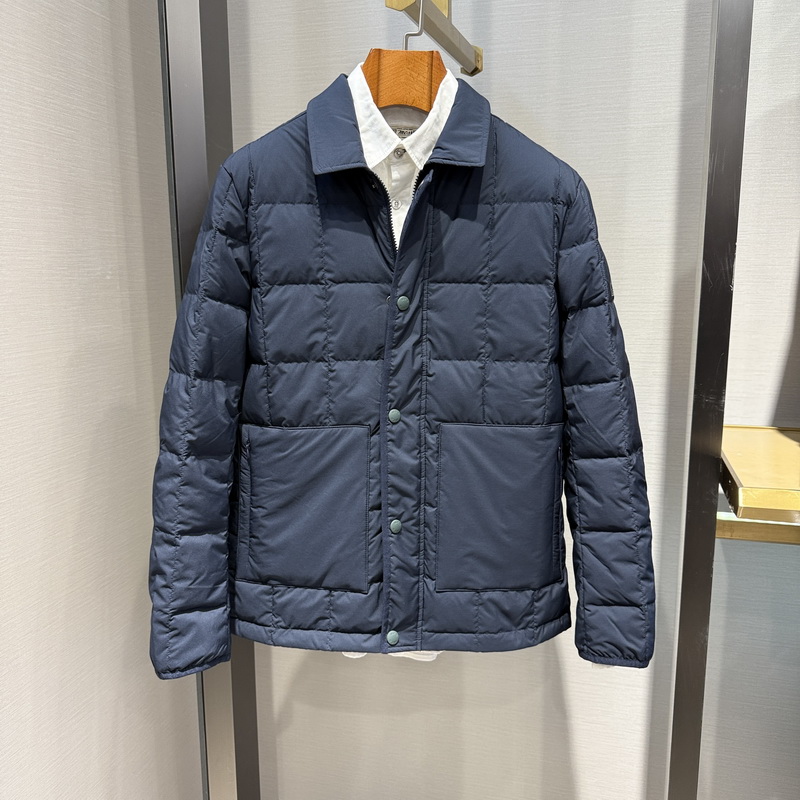 万宝路秋冬翻领修身版商务羽绒服