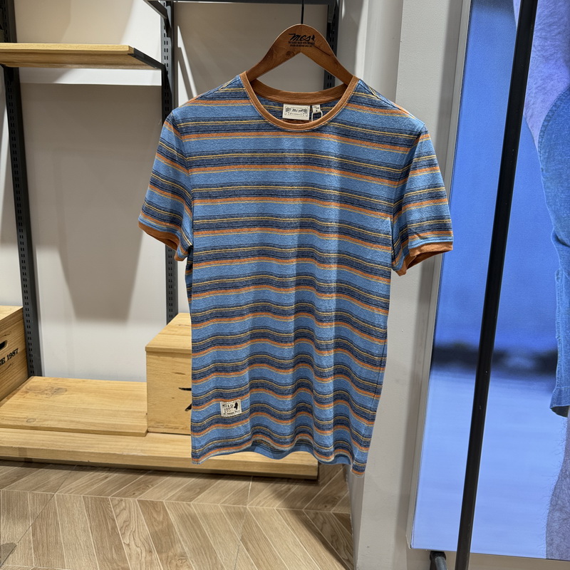 MCS万宝路春夏款合身版个性横纹圆领短袖T恤衫CS25KT543G专柜899