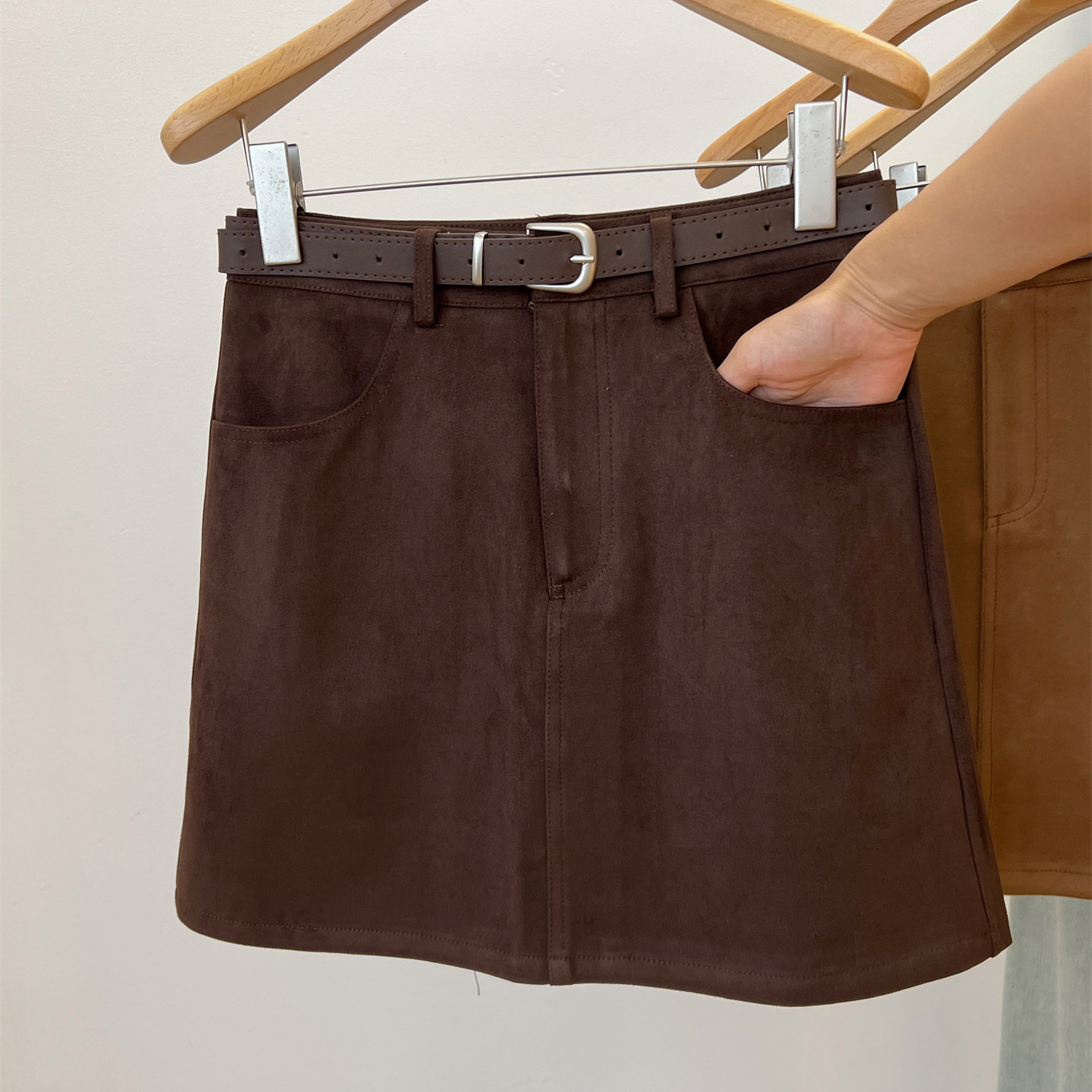 复古高腰咖色麂皮绒半身裙女短裙