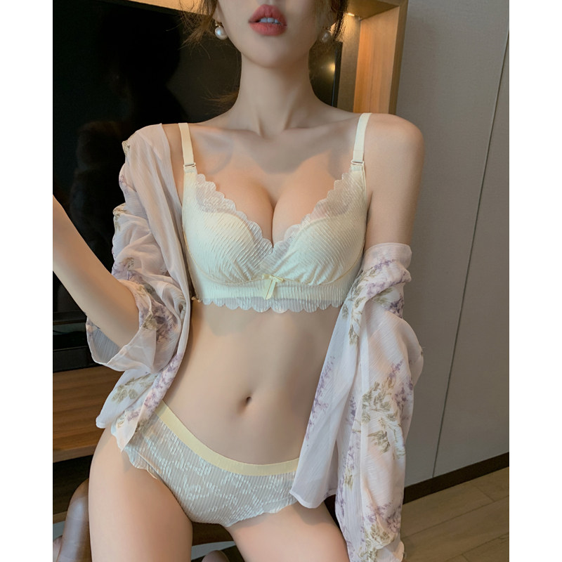 法式内衣女小胸聚拢少女brax甜美无钢圈防下垂调整型蕾丝文胸套装