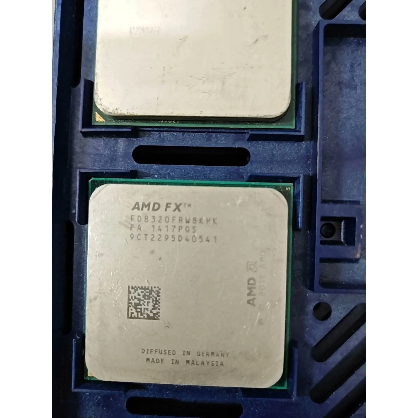 非实价议价议价（议价）有一片FX8320的有撞角成色一般功能正常使