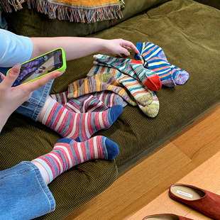 舒适无骨头缝袜子 节bi备胖mm彩色中筒袜胖脚丫秋季 露脚踝 季