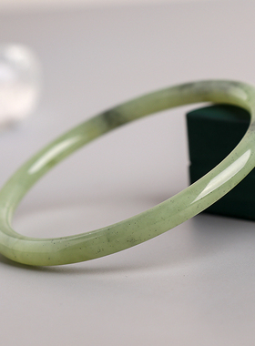 玉手镯细条圆条女款和田玉玉镯子