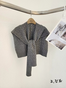 东大门韩代24秋季 搭肩羊毛100％保暖假领镂空针织披肩围巾女 新款