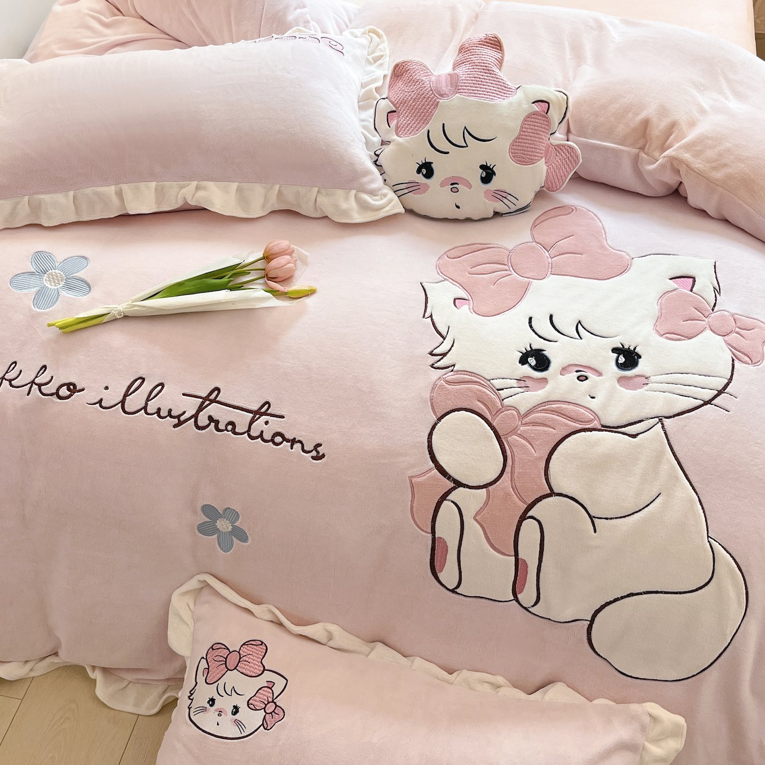 日本正版mikko四件套牛奶绒绣花