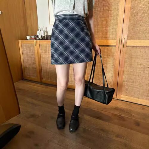 包臀格子高腰显瘦新款秋冬半身裙