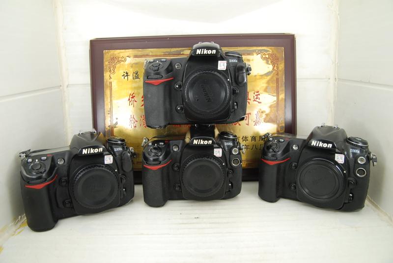 尼康专业中端数码单反相机