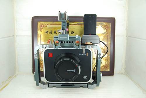 BlackMagic BMPC 4K专业摄像机套装含主机兔笼外接电池座-封面