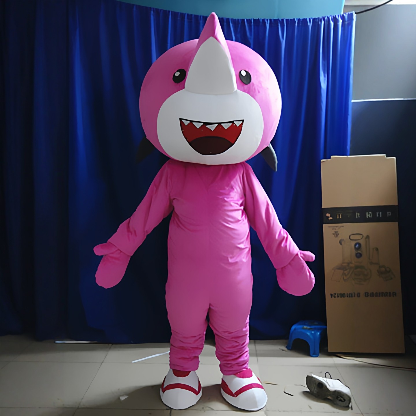 定制动漫海洋公园表演虎鲨鱼鲸鱼卡通人偶巡演装扮布偶道具衣服装,模玩/动漫/周边/娃圈三坑/桌游,COSPLAY配件/道具/人偶服,淘宝优惠券,粉丝福利购,淘宝优惠卷