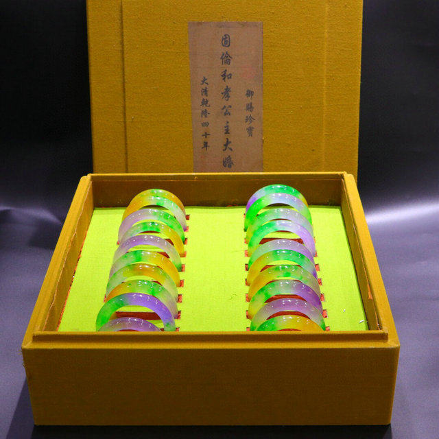 精品收藏老翡翠女款手镯老坑冰种料春彩老翠玉旺夫百搭款老玉手环