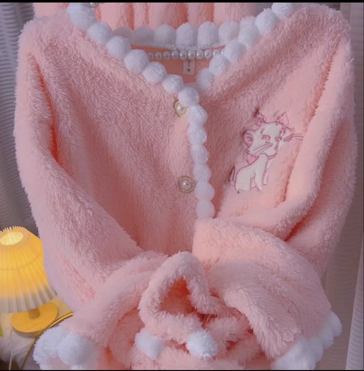 冬季新款加厚珊瑚绒绣花少女睡衣套装甜美女士家居服保暖睡衣套装