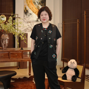 金雀绫 香云纱100桑蚕丝龟裂纹加宽加大马夹SZBW099 团花点翠