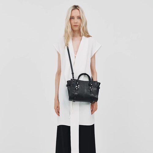 牛皮口袋机车包大容量通勤包女