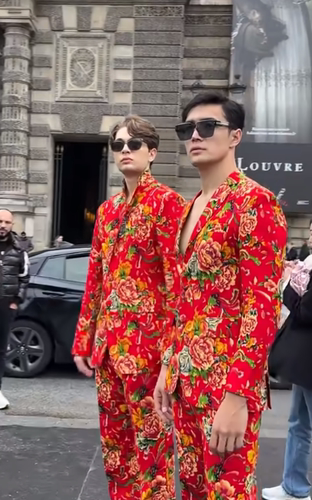 李美越谢之谦同款衣服西装东北大花征服世界修身西装套装裤子男