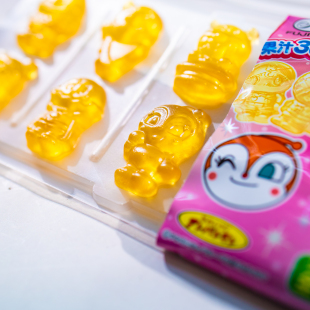 日本不二家进口面包超人果汁软糖桃子味一款有情绪价值的零食