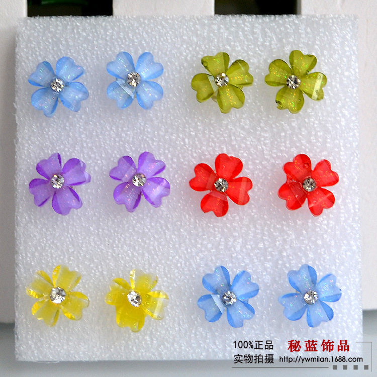 防过敏盒装小耳钉