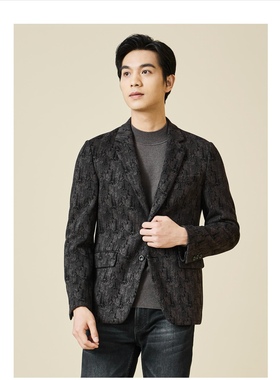 23DYR9222S利家冬款提花时尚夹棉西服领羊毛大衣男中长款