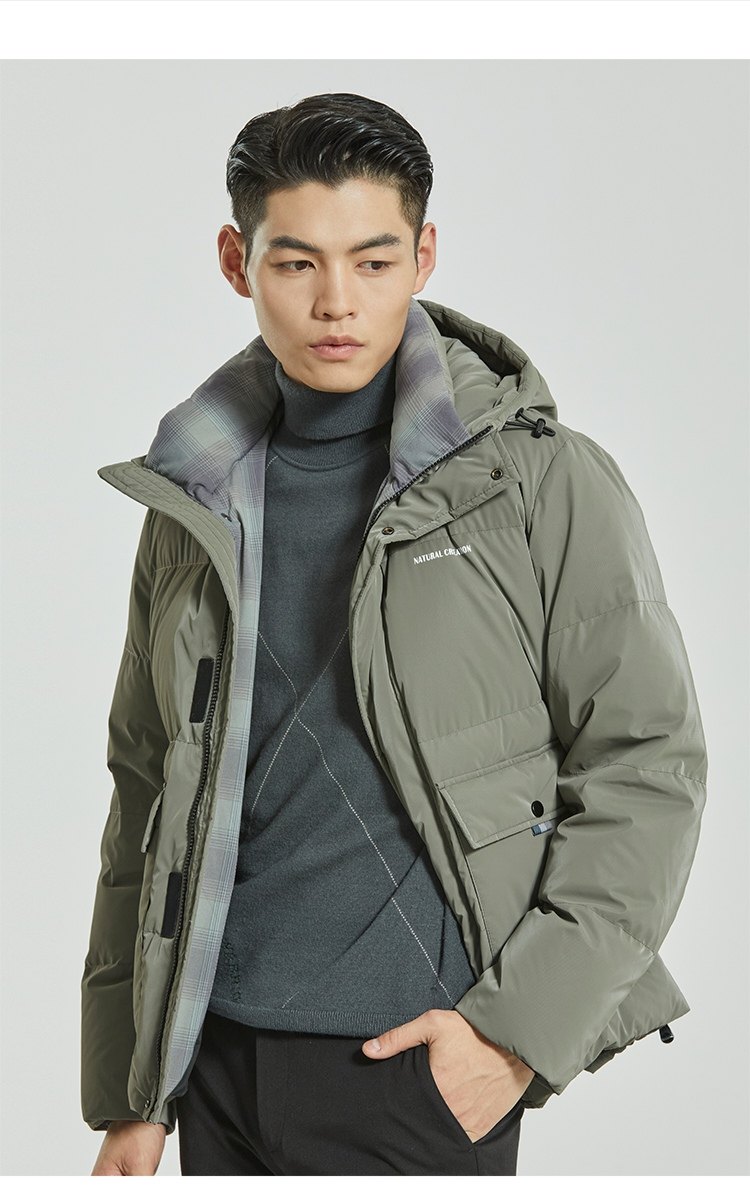 G2DRF0132A利家厚款亮面羽绒服男士冬季新款连帽短款夹克外套男装