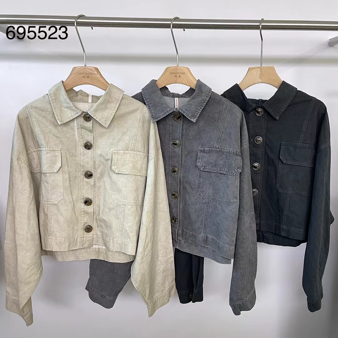 印木休闲显瘦工装风短款牛仔外套