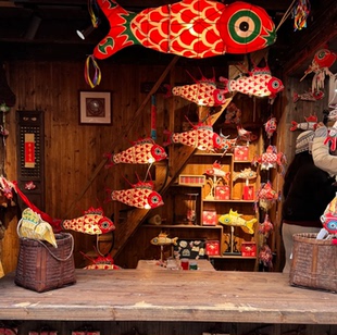 非遗手持手工鱼灯成品新年传统徽州布艺灯笼锦鲤鱼灯巡演表演道具