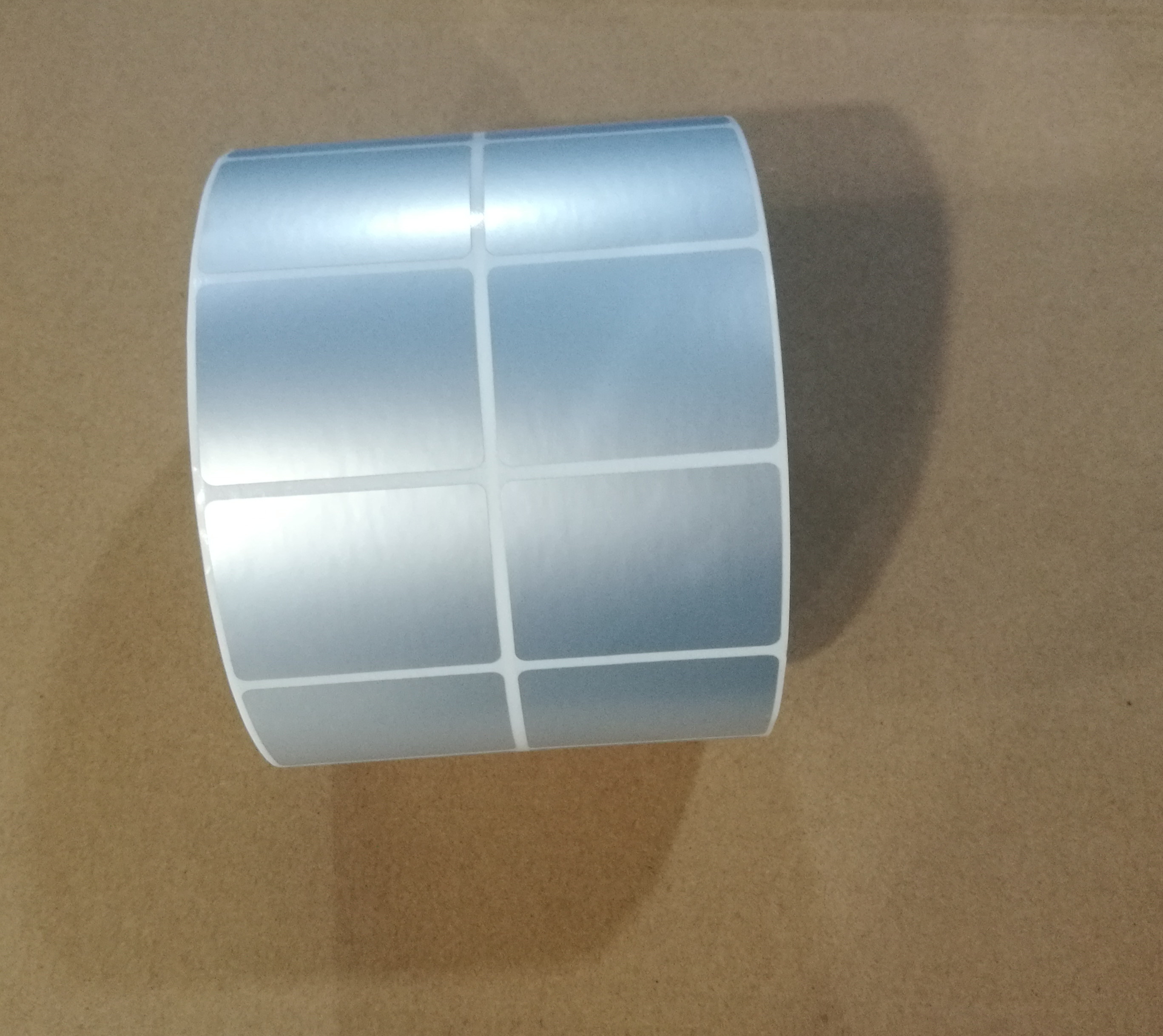 哑银纸40x30防水标签纸G2108 G3106PET不干胶纸 2500张热卖