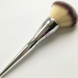 Ulta it brushes 211全脸散粉刷蜜粉刷粉饼刷余粉刷化妆刷