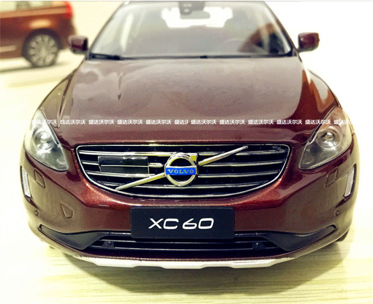 适配 沃尔沃 VOLVO XC60 s60越野车 多色 1:18 原装合金汽车模型