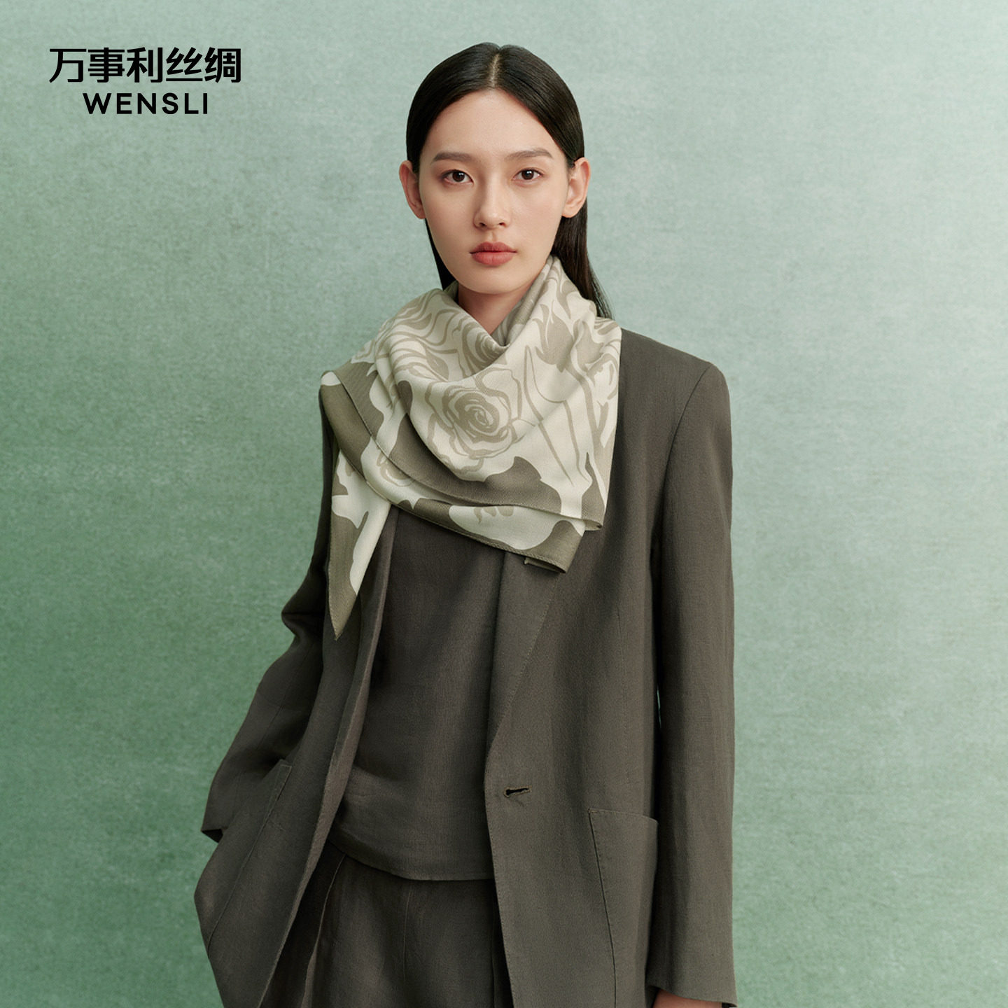 万事利26春夏新品丝羊毛大披肩四季通用围脖女礼物礼盒玫瑰物语
