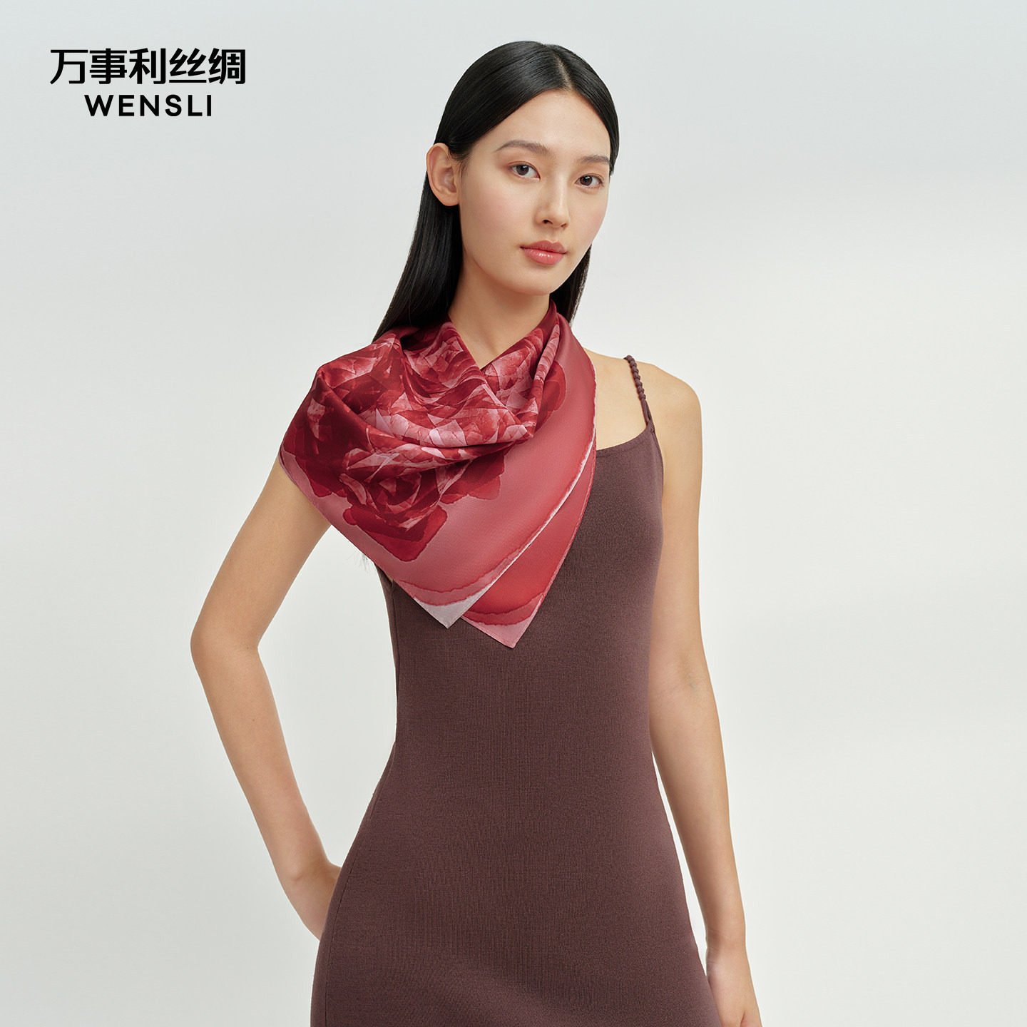 万事利26春夏新品真丝丝巾桑蚕丝中方巾围脖红送妈妈礼盒好运玫瑰