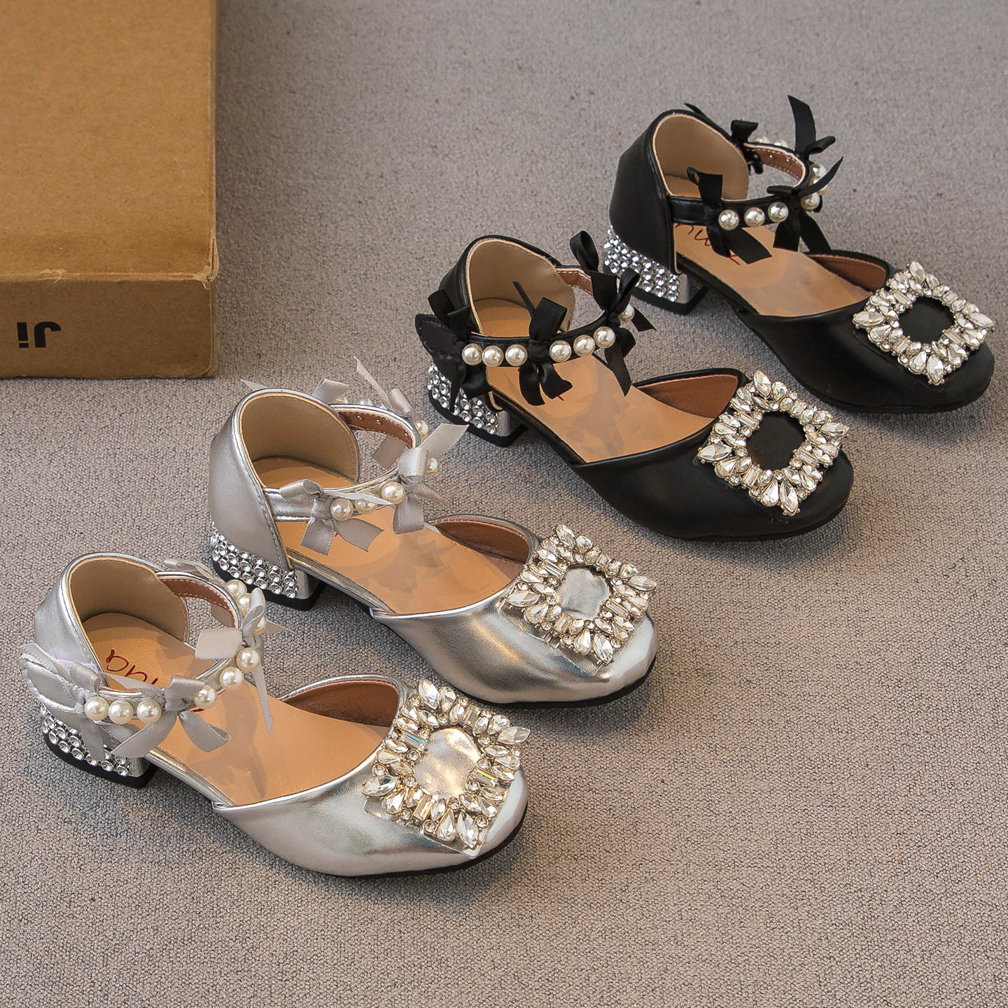 女童凉鞋包头高跟2025夏季新款儿童鞋子小女孩公主鞋包头水钻洋气,童鞋/婴儿鞋/亲子鞋,凉鞋,淘宝优惠券,粉丝福利购,淘宝优惠卷